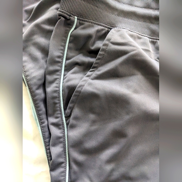 Nike Heritage Women's Track Pants - Picture 6 of 11